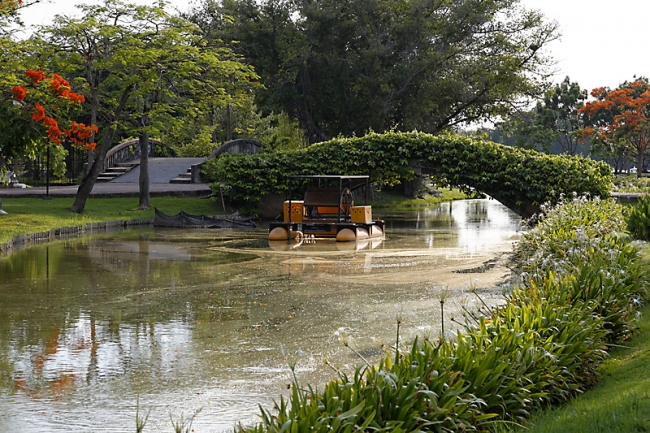 Suan Luang-JUN14-071